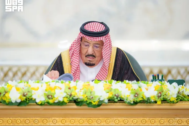 Custodian of the Two Holy Mosques King Salman bin Abdulaziz Al Saud chairs the Cabinet meeting in Jeddah on Tuesday. (SPA)