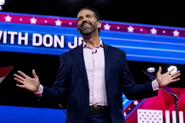 Donald Trump Jr. bireysel silahlanma hakkını savunan açıklamalarıyla biliniyor (Reuters)