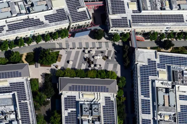 The word "Hack" is seen in this aerial view of Meta's corporate headquarter offices in Menlo Park, California. JOSH EDELSON / AFP
