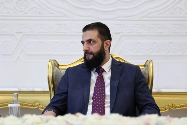 24 June 2026, Syria, Damascus: Syrian President Ahmed al-Sharaa receives Dutch Foreign Minister Caspar Veldkamp and Deputy Prime Minister David van Weel at the People's Palace in Damascus. (Syrian Presidency) 