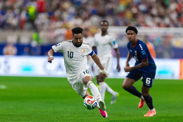 سالم الدوسري اختفى في المونديال (المنتخب السعودي)