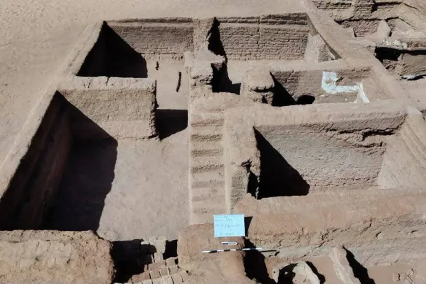 المدينة السكنية المكتشفة في واحة الداخلة (وزارة السياحة والآثار)