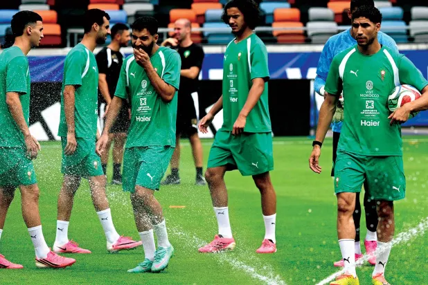 جانب من تحضيرات المغرب لمواجهة كندا (أ.ف.ب)