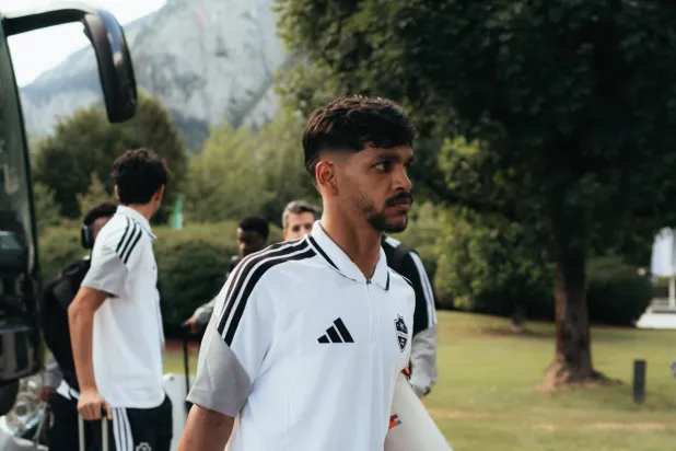 الأهلي يواصل تدريباته بالنمسا (النادي الأهلي)