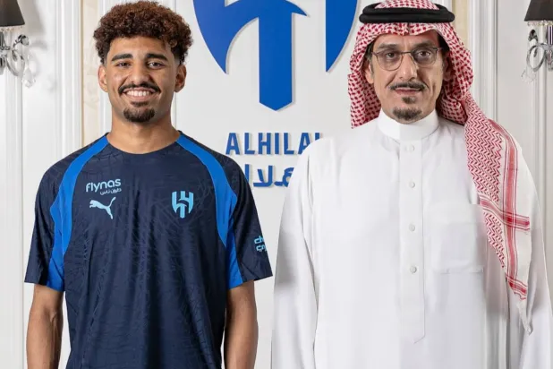أعلن نادي الهلال عن التعاقد مع اللاعب الشاب صبري دهل (نادي الهلال)