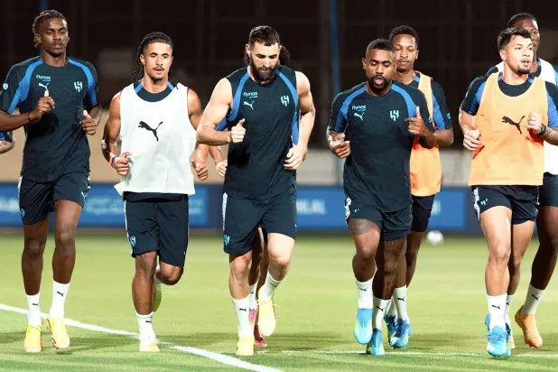 لاعبو الهلال خلال التدريبات (موقع النادي)