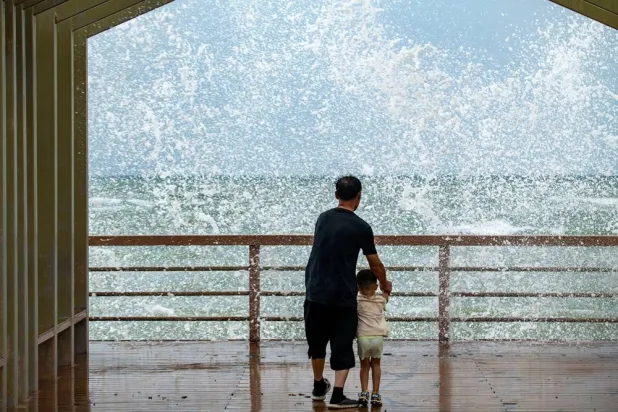 Heavy Rains Leave 5 Dead in China’s North While Tropical Storm Maysak Hits the South and Vietnam