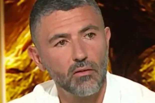عنتر يحيى يستعد لتدريب الجزائر (أ.ف.ب)