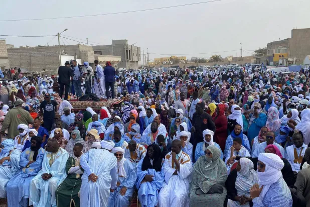 مظاهرة للمعارضة الموريتانية في مدينة نواذيبو بشمال غرب البلاد مساء الأحد (إعلام محلي)
