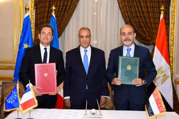 مصر وفرنسا توقّعان الاثنين بالقاهرة «إعلان نوايا» بشأن التعاون الثنائي في مجال الهجرة (الخارجية المصرية)