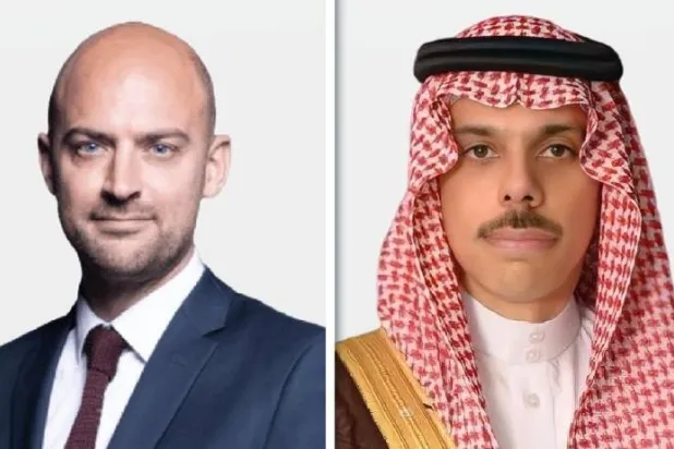 الأمير فيصل بن فرحان والوزير جان نويل بارو (الخارجية السعودية)
