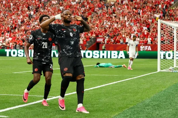 قدمت مدينة برامبتون عناصر أساسية في تشكيلة المنتخب الكندي (رويترز)
