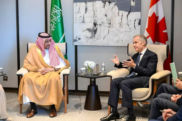 اللقاء بين رئيس وزراء كندا ووزير الصناعة والثروة المعدنية السعودي (إكس)