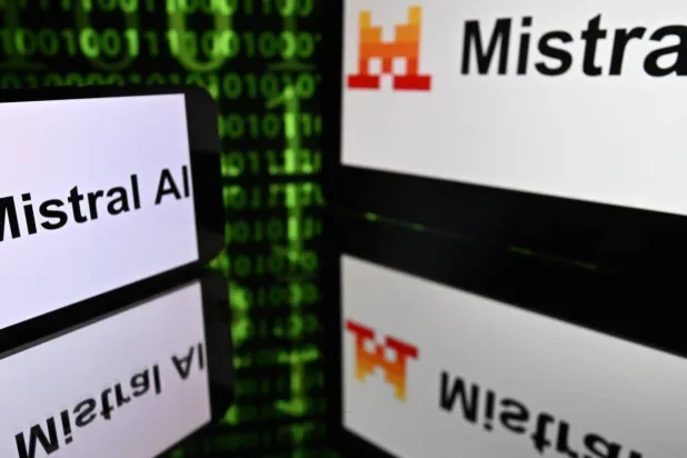 Mistral ranked last in a survey on the management of risks associated with artificial intelligence. Lionel BONAVENTURE / AFP/File
