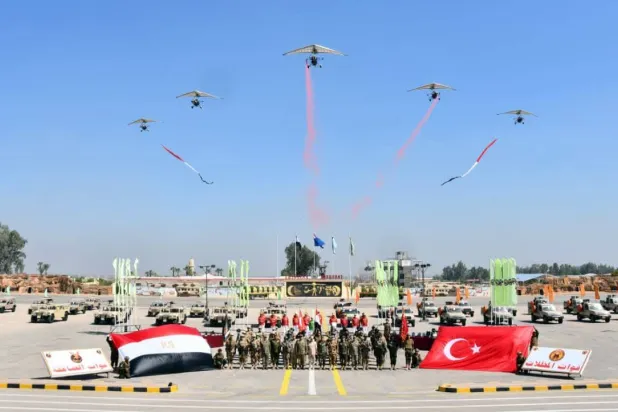 جانب من فعاليات التدريب المصري التركي «العقاب الذهبي» الأسبوع الماضي (صفحة المتحدث العسكري المصري)