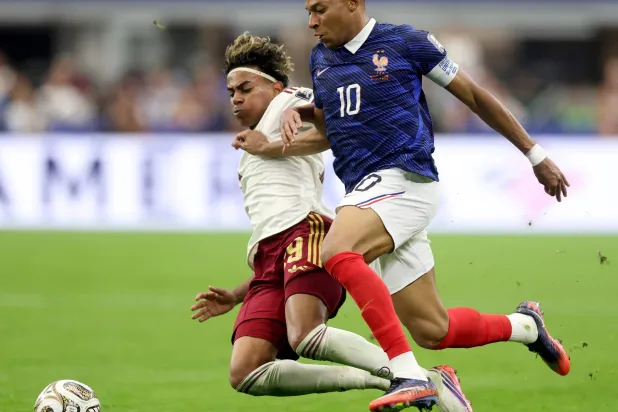 Kylian Mbappe Calls France 'Sloppy' After World Cup Semifinal Loss to Spain