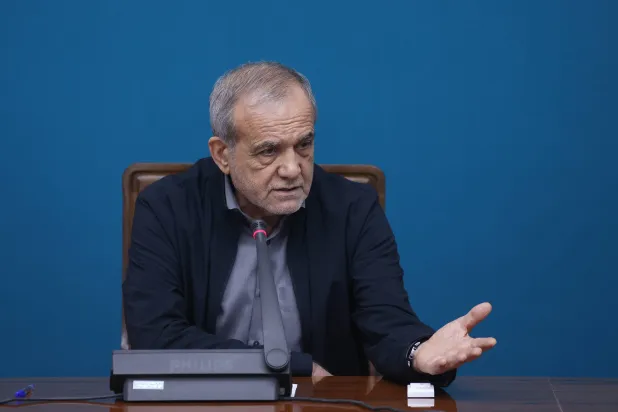 بزشكيان يترأس اللجنة العليا لـ«الثورة الثقافية» الخاضعة لمكتب المرشد الإيراني الخميس (الرئاسة الإيرانية)