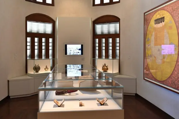 The meticulously crafted script begins with Surah Al-Fatihah at the top - SPA