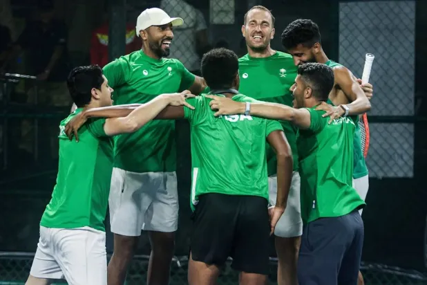 تأهل المنتخب السعودي للتنس إلى الملحق العالمي الثاني لكأس ديفيز (الشرق الأوسط)