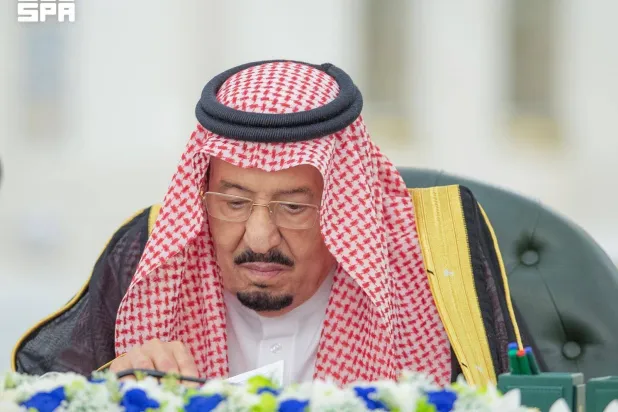 Custodian of the Two Holy Mosques King Salman bin Abdulaziz chairs the cabinet meeting in Jeddah. (SPA)