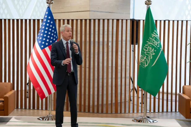 وزير الطاقة الأميركي كريس رايت خلال مؤتمر صحافي في الرياض بتاريخ 13 أبريل 2025 (تصوير: تركي العقيلي)