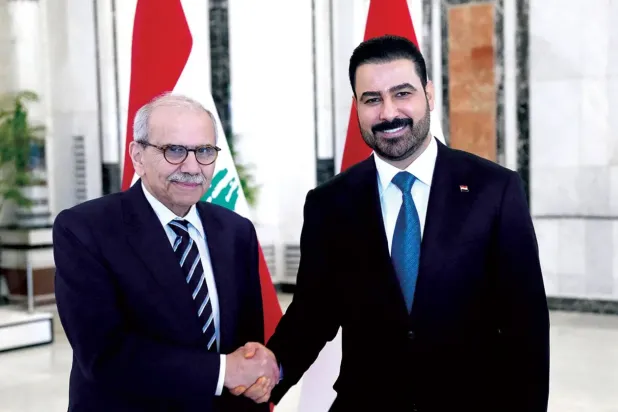 Irak Başbakanı Ali el-Zeydi, Lübnanlı mevkidaşı Nevvaf Selam'ı kabul etti (AFP)
