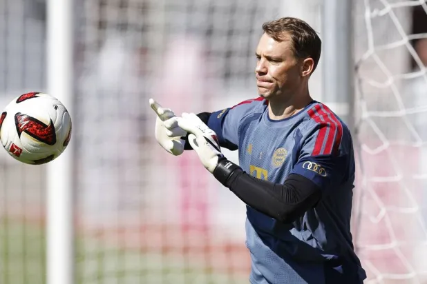 Goalkeeper Manuel Neuer of Bayern Munich attends a training session at the team's training camp in Rottach-Egern, Germany, 28 July 2026. (EPA)