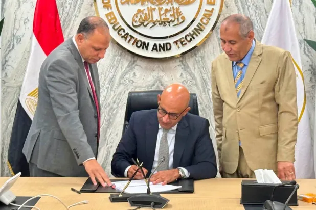 وزير التربية والتعليم المصري محمد عبد اللطيف يعتمد نتيجة امتحانات الثانوية العامة 2025-2026  (الوزارة)