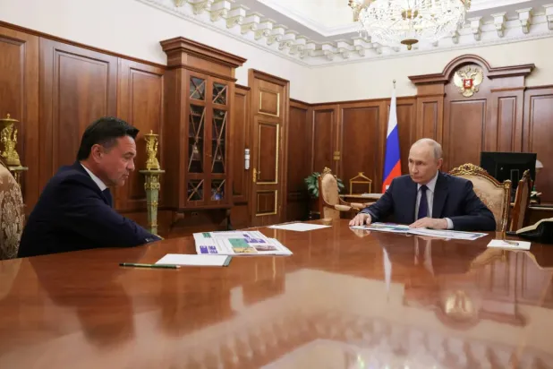 Başkan Putin dün Moskova Bölgesi Valisi ile görüştü (Reuters)