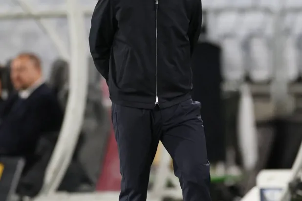 Soccer Football - Pre-Season Friendly - Sydney Super Cup - Chelsea v Western Sydney Wanderers - Accor Stadium, Sydney, Australia - July 28, 2026 Chelsea manager Xabi Alonso during the match REUTERS/Hollie Adams
