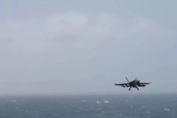 Trump köprüleri ve enerji santrallerini bombalamakla, İran Bab el-Mandeb Boğazı'nı kapatmakla tehdit ediyor