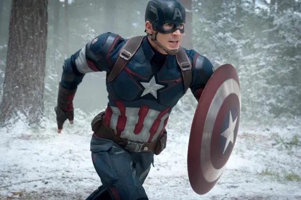 Chris Evans nihayetinde rolü kabul etmeden önce anksiyete nedeniyle Kaptan Amerika'yı oynama fırsatını defalarca geri çevirdiğini söylemişti (Marvel Studios)
