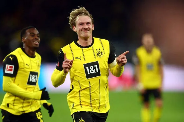 لاعب خط الوسط الألماني جوليان براندت (رويترز)