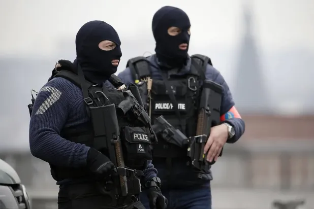 Brüksel'deki güvenlik güçleri, (Arşiv- AFP)