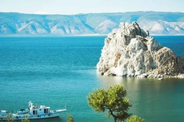 صورة من بحيرة بايكال في روسيا (أ.ف.ب-أرشيفية)