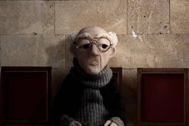«فلاديمير» بطل فيلم الدمى والرسوم المتحركة اللبناني «كل هذا الموت» (صور المخرج)