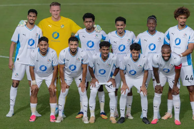 (نادي نيوم)