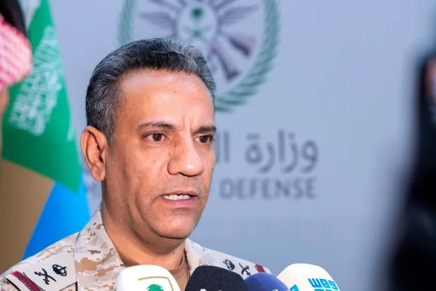 اللواء الركن تركي المالكي المتحدث باسم وزارة الدفاع السعودية لدى تصريحه لوسائل الإعلام الخميس (واس)