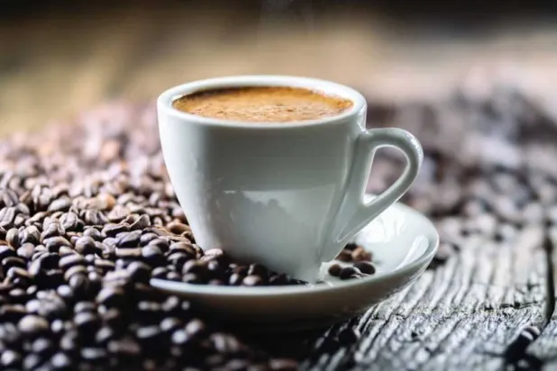 5 أكواب من القهوة يومياً تخفّض الإصابة بتليف وسرطان الكبد