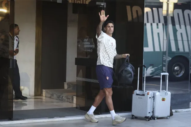 البرتغالي جواو كانسيلو انتظم في تدريبات الهلال (إ.ب.أ)