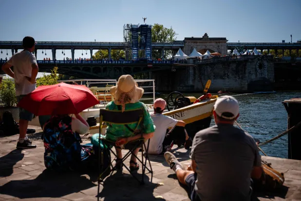 High Divers Take the Plunge in the Seine in a New Test of Paris’ Reclaimed River