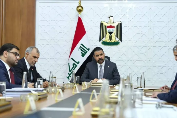 رئيس الوزراء العراقي مترئساً أحد الاجتماعات (وكالة الأنباء العراقية)