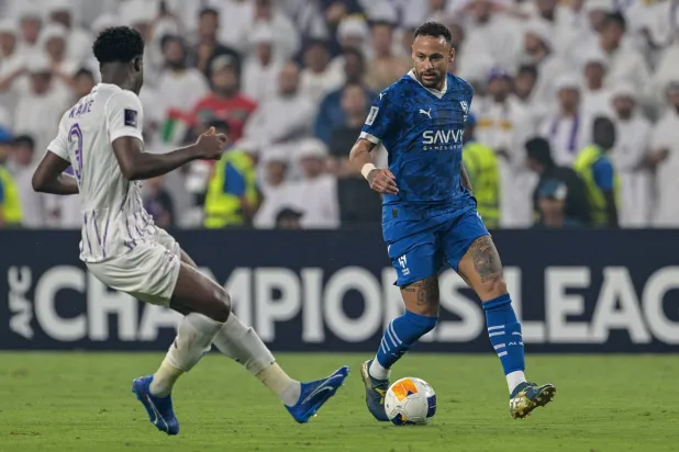 نيمار انتقل للهلال بـ90 مليون يورو في أغلى صفقة في تاريخ الكرة السعودية (رويترز)