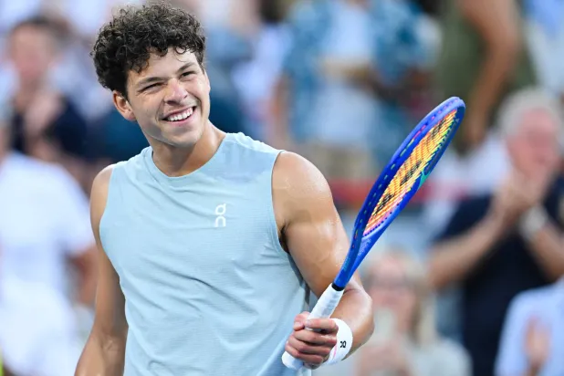 Ben Shelton of the United States celebrates his victory against Jakub Mensik of Czechia after their singles quarter-finals match on day ten of the ATP 1000 National Bank Open presented by Rogers at Stade IGA on August 11, 2026 in Montreal, Quebec, Canada. (Getty Images/AFP)