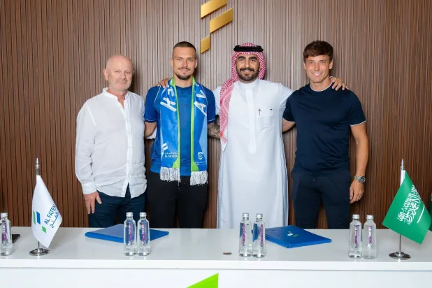 الفتح يتعاقد مع اللاعب السلوفاكي الدولي لوكاس هاراسلين (نادي الفتح)