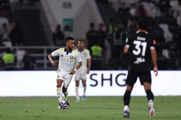 الرقابة المالية ترفض طلب النصر تسجيل عقد عبدالرحمن غريب (حساب اللاعب)
