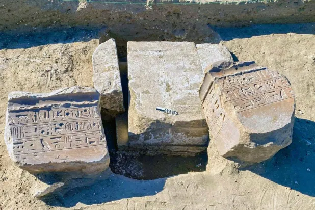 جانب من الآثار بطريق حورس الحربي (وزارة السياحة والآثار)