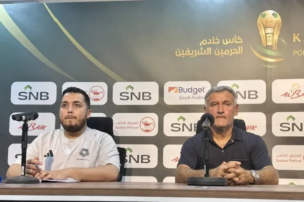 الفرنسي كريستوف غالتييه، مدرب نيوم (الشرق الأوسط)