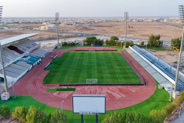 إغلاق مدرجات ملعب المجمعة لاستكمال أعمال التوسعة (حساب كأس الملك على منصة اكس)