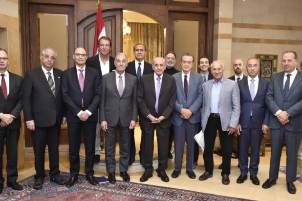 رئيس البرلمان نبيه بري مستقبلاً وفداً من مجموعة العمل الأميركية من أجل لبنان (رئاسة البرلمان)